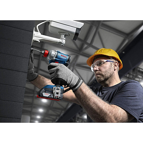 Гайковерт ударний акумуляторний Bosch Professional GDX 18V-285 18В 2x4А·год до 285Нм 3600об/хв квадрат 1/2