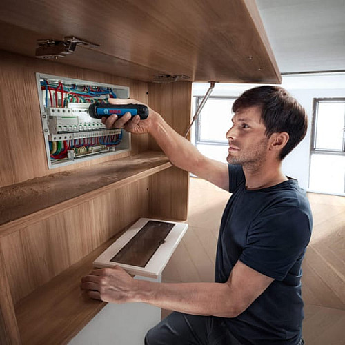 Шуруповерт-отвертка аккумуляторная Bosch Professional GO 3 3.6В 5Нм 360об/мин 0.32кг