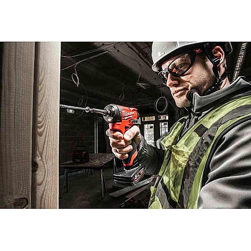 Гвинтоверт ударний акумуляторний Milwaukee M12 FID2-0 12В 170Нм 3600об/хв 1/4