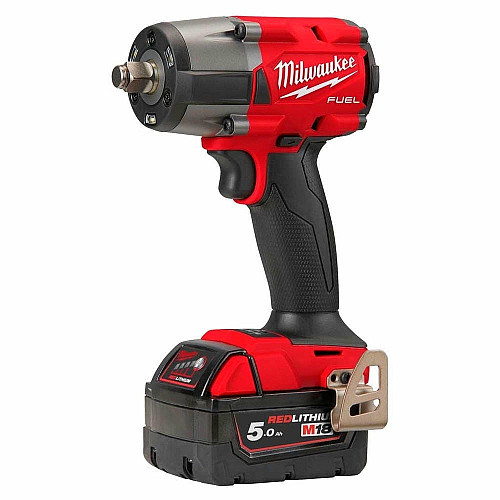 Гайковерт ударный аккумуляторный Milwaukee M18 FMTIW2F12-502X 18В АКБ 2х5А·час 881Нм 0-2575об/мин 1/2