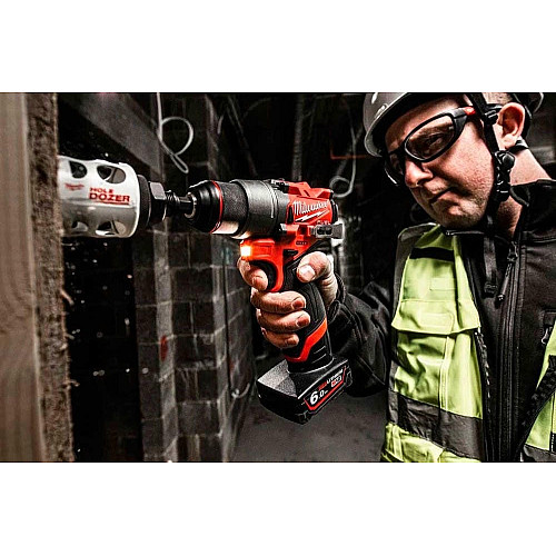 Шуруповерт-дрель аккумуляторная Milwaukee M12 FDD2-0 12В 45Нм 450·1550об/мин 1.1кг без АКБ и ЗП