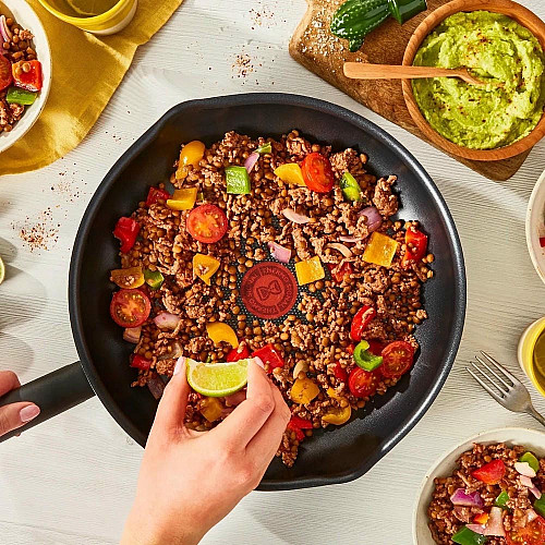 Сковорода с крышкой Tefal Day by Day, 24см, с крышкой, алюминий, бакелит, стекло, черный