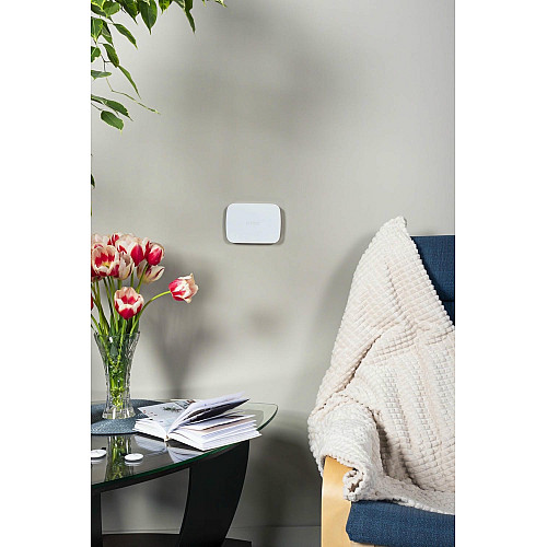 Інтелектуальна централь U-Prox MPX L White, wi-fi, 2 LTE, фотоверифікація, бездротова, білий