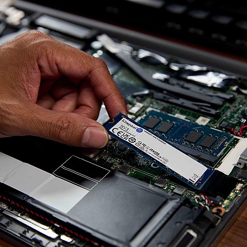 Накопичувач SSD Kingston M.2 4TB PCIe 4.0 NV3
