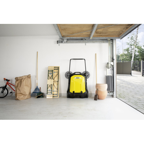 Підмітальна машина Karcher S 6 Twin ручна захват 86см контейнер 38л 14.8кг