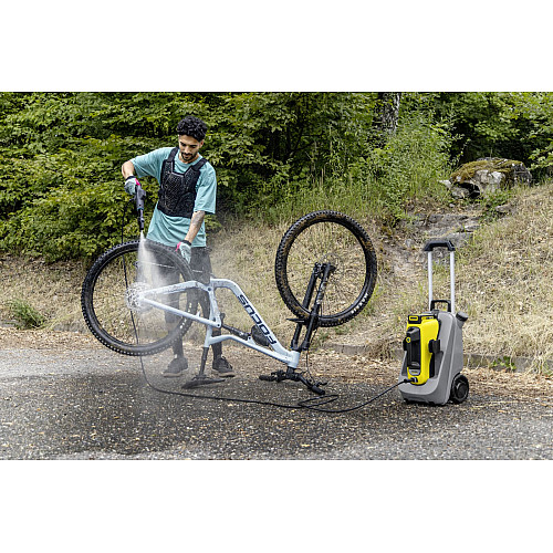 Мінімийка акумуляторна Karcher OC 6-18 Premium Battery Set 18В акб 1х2.5А·год 24бар 200л/год бак для води 12л ЗП 5.73кг
