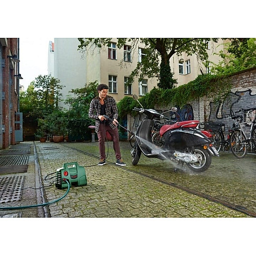 Мінімийка високого тиску Bosch EasyAquatak 110 1300Вт 110бар 330л/год шланг 5м 3.8кг