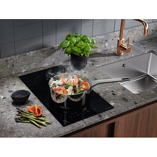 Варильна поверхня Electrolux індукційна, 30см, Доміно, чорний