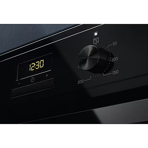 Духовой шкаф Electrolux электрический, 65л, A, дисплей, конвекция, телескопические направляющие, черный