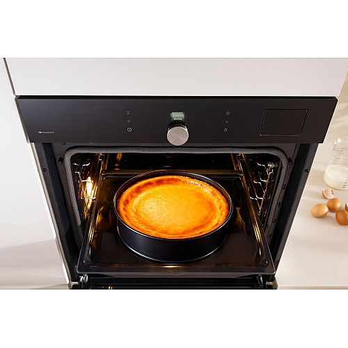 Духовой шкаф Gorenje электрический, 77л, A+, пар, дисплей, пиролиз, готов. на разных уровнях, черный