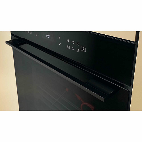 Духовой шкаф Whirlpool электрический, 73л, A+, дисплей, конвекция, пиролиз, телескопические направляющие, черный