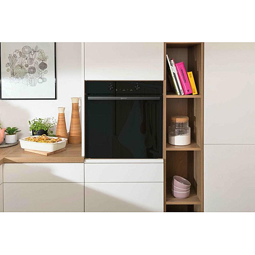 Духовой шкаф Gorenje электрический, 77л, A+, пар, дисплей, пиролиз, черный