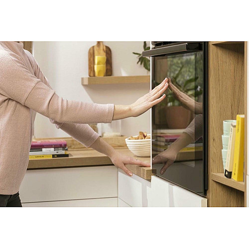 Духова шафа Gorenje електрична, 77л, A+, пара, дисплей, піроліз, чорний