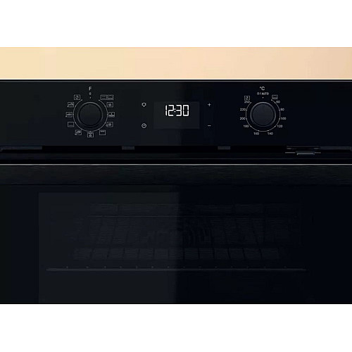 Духовой шкаф Whirlpool электрический, 71л, A+, дисплей, конвекция, телескопические направляющие, черный