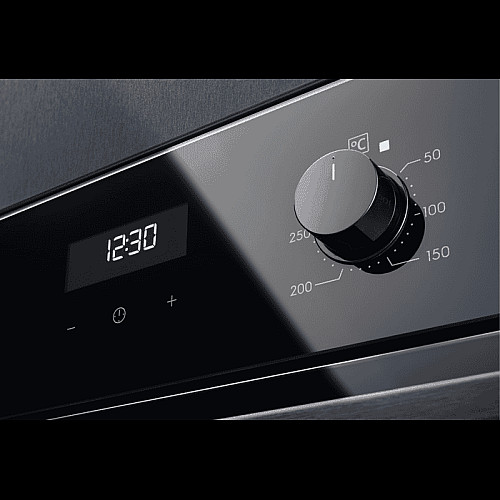 Духовой шкаф Electrolux электрический, 65л, А, пар, дисплей, конвекция, телескопические направляющие, черный