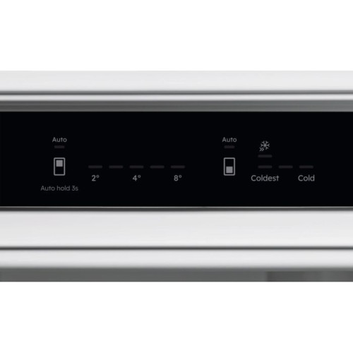 Холодильник Electrolux вбудований з нижн. мороз., 188x55х55, холод.відд.-215л, мороз.відд.-63л, 2дв., Е, Combi, інв., диспл внутр., зона св-ті, білий