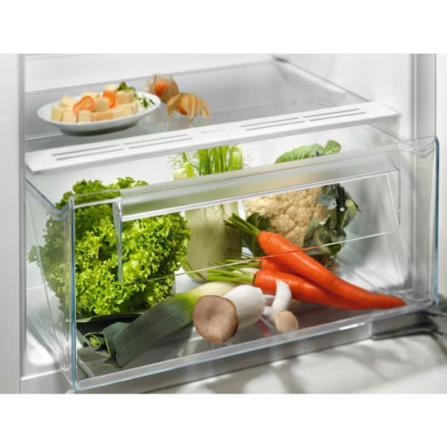 Холодильна камера Electrolux вбудована, 122x55х55, 207л, E, ST, білий