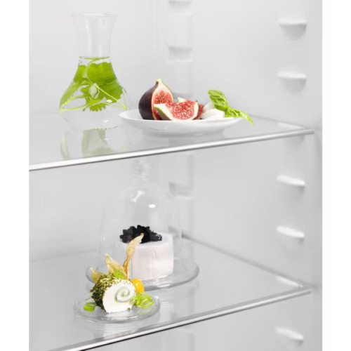 Холодильна камера Electrolux вбудована, 122x55х55, 207л, E, ST, білий