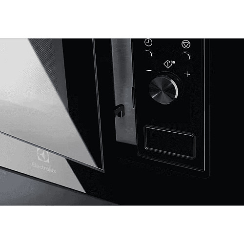 Микроволновая печь Electrolux встроенная, 20л, электрон. управление, 700Вт, дисплей, черный