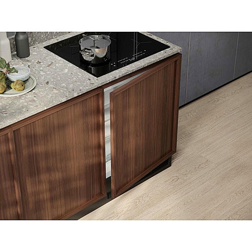 Морозильна камера Electrolux вбуд., 82x56х55, 90л, А+, ST, білий