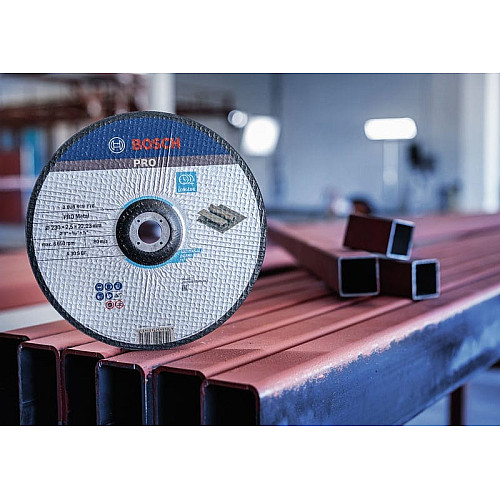 Диск отрезной шлифовальный Bosch Professional Standard, 230х22.23мм, по металлу