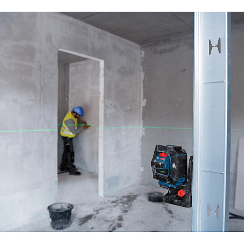 Нівелір лазерний Bosch Professional GCL 2-50 G до 15м ±0.3мм/м зелений промінь з штативом BT 150 тримачем RM 10 чохлом мішенню 0.58кг