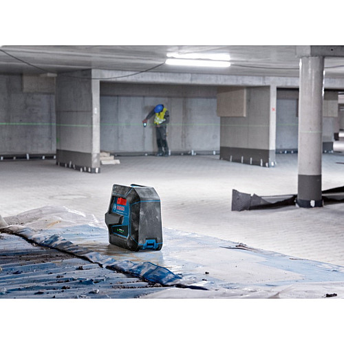 Нівелір лазерний Bosch Professional GCL 2-50 G до 15м ±0.3мм/м зелений промінь з штативом BT 150 тримачем RM 10 чохлом мішенню 0.58кг