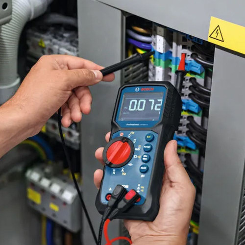 Мультиметр цифровий Bosch Professional GDM 600-15 0-600В LCD-дисплей 2AAх1.5В