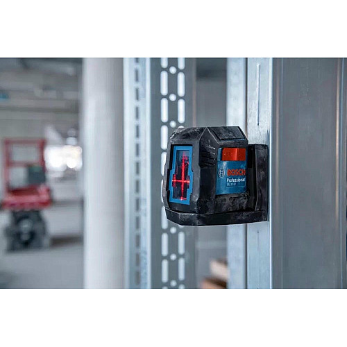 Нивелир лазерный Bosch Professional GLL 12-22 до 12м 0.3мм/м красный луч чехол 0.35кг