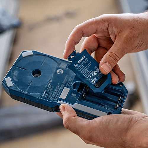 Детектор аккумуляторный Bosch Professional GMS 120-27, до 120мм, 2ААх1.5В, IP54, чехол, 0.24кг