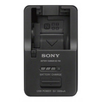 Зарядний пристрій універсальний Sony BC-TRX