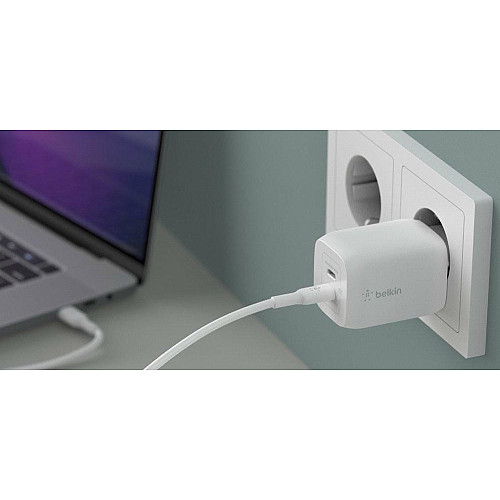 Зарядний пристрій мережевий Belkin 65Вт 2хUSB-С GAN PD PPS, кабель USB-С > USB-C, 2м, білий