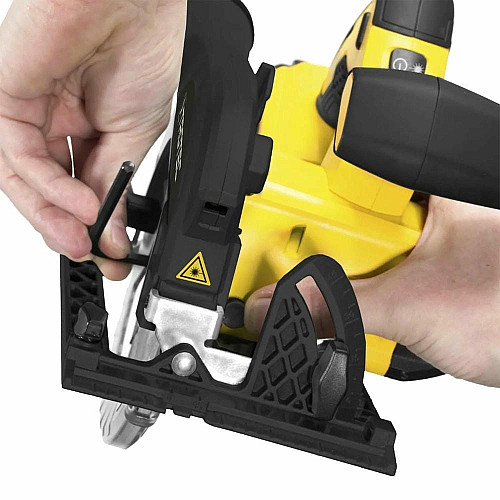 Пила циркулярна акумуляторна Trotec PCSS 10-20V + кейс (4430000110)