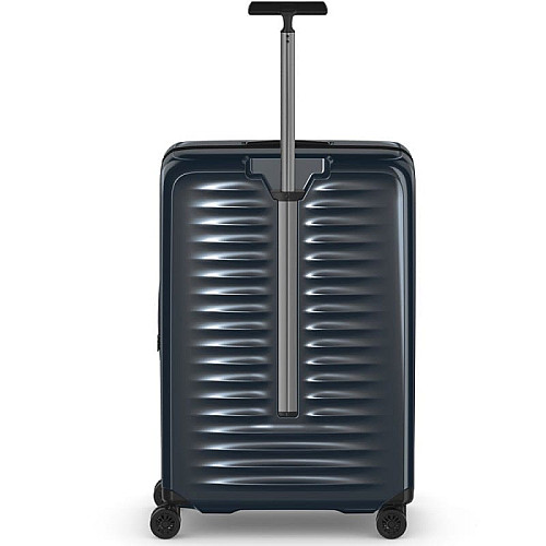 Чемодан Victorinox Travel Airox Dark Blue L на 4 колесах, 98 л, синяя