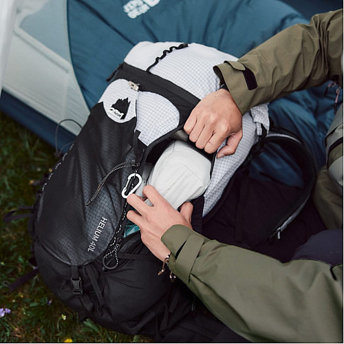 Рюкзак туристичний Naturehike CNK2450XB016, 40 л, білий, M