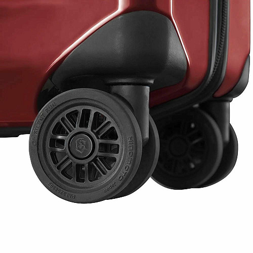 Чемодан Victorinox Airox Global Victorinox Red S на 4 колесах, 33 л, красный