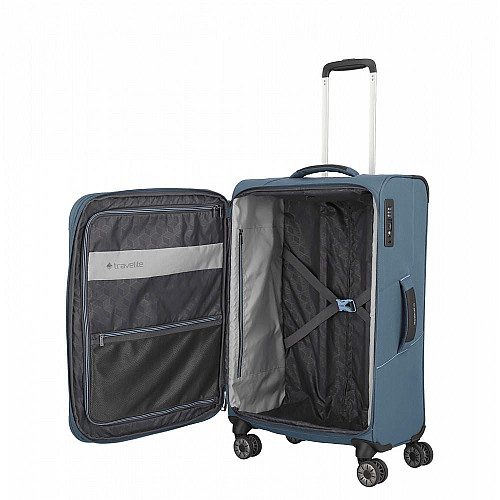 Чемодан Travelite Skaii Blue M exp на 4 колесах, синяя