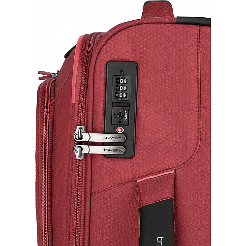 Чемодан Travelite Skaii Red S на 4 колесах, красный