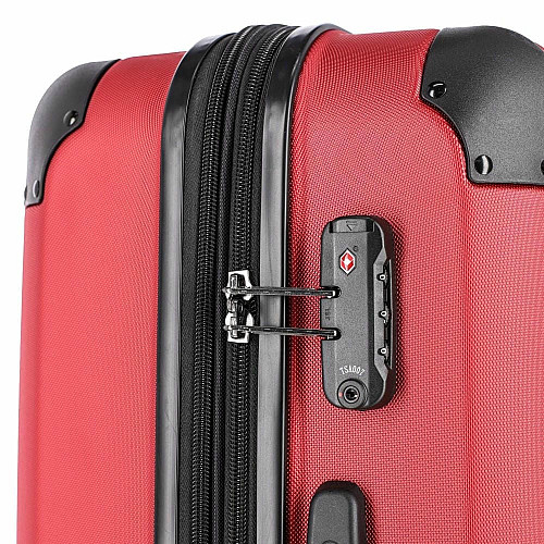 Чемодан Travelite City Red M exp на 4 колесах, красный