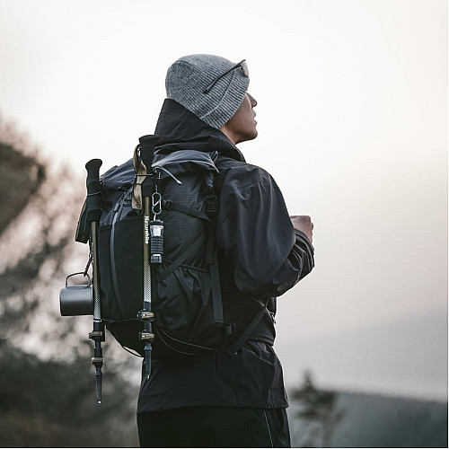 Рюкзак туристичний Naturehike CNK2300016, 30+5 л, чорний