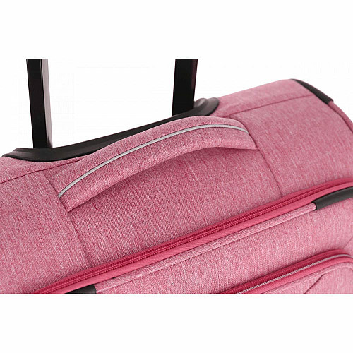 Чемодан Travelite Boja Pink L на 4 колесах, розовый