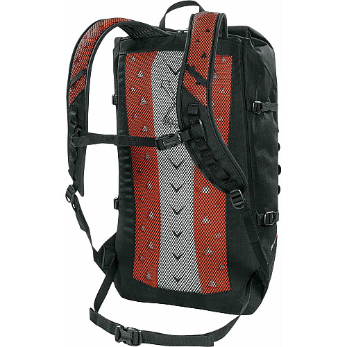 Городской рюкзак Ferrino Backpack Dry Up 22L Black (75261HCC)