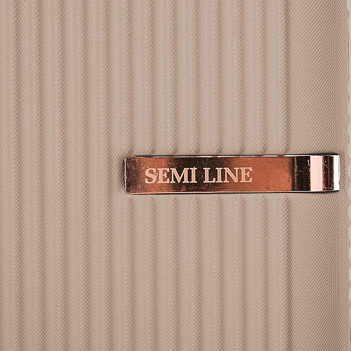 Чемодан Semi Line 28