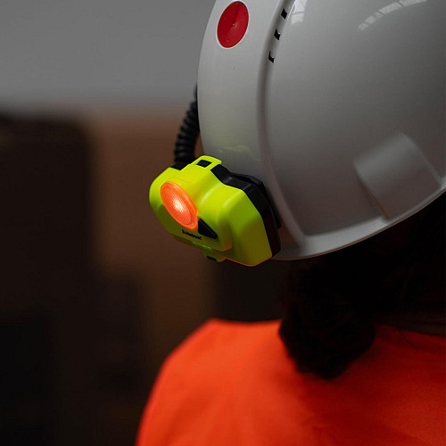 Ліхтар налобний Mactronic Ultimo X1000 (1000 Lm) Cool White/Red Type-C Recharg Helmet Kit (PHL0012)