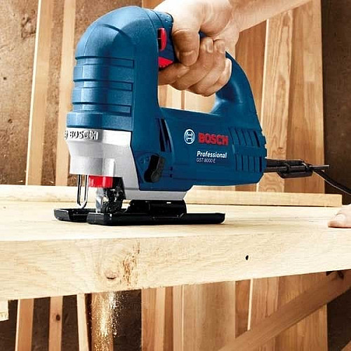Лобзик Bosch Professional GST 8000 E 710Вт 500-3100об/мин ход 20мм 2.5кг