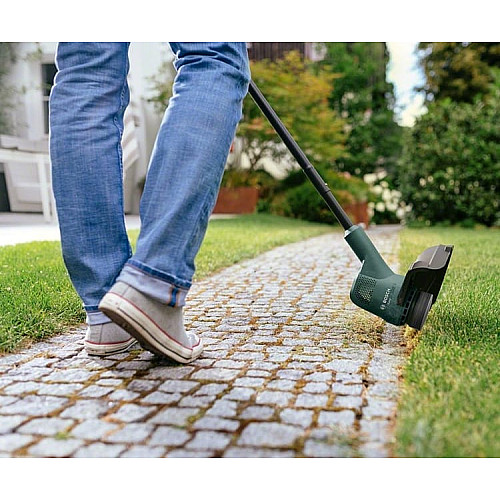 Триммер садовый аккумуляторный Bosch EasyGrassCut 18V-230 PBA 18V акб 1х2А·час 23см 2.2кг