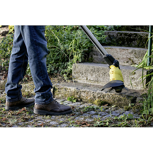 Тример садовий акумуляторний Karcher WRE 18-55 для видалення бур'янів 18В 2.85кг без АКБ та ЗП