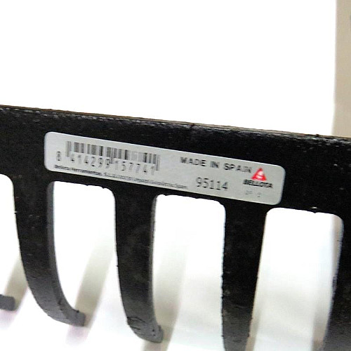 Граблі професійні Bellota 951-14 CM LB 375 мм з держаком 1500 мм