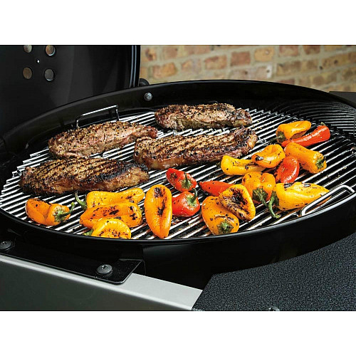 Угольный гриль Weber Performer Deluxe GBS 57 см, черный
