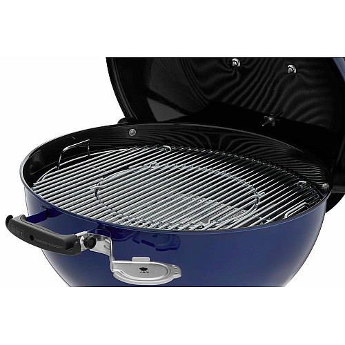 Вугільний гриль Weber Master-Touch GBS С-5750 57 см, синій